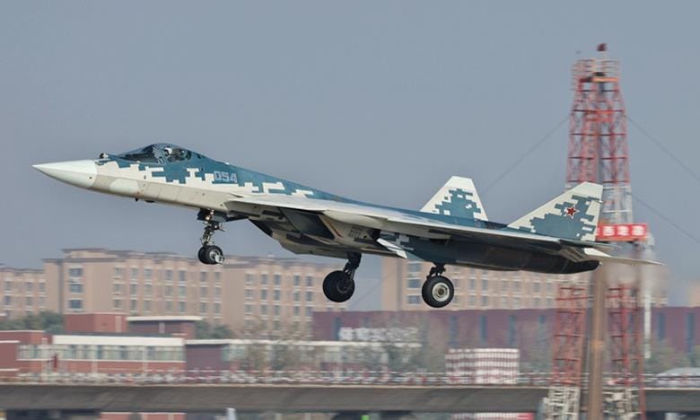 China’s Stealth Jets Mock U.S. Aircraft as Russian Su-57 Disappoints at 15th China International Aviation and Aerospace Exhibition