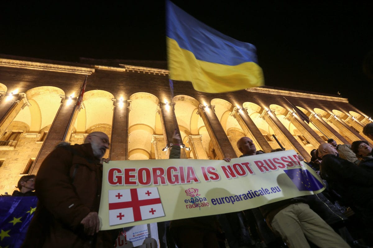Votes in Georgia and Moldova: Russia Gains Influence in Eastern Europe