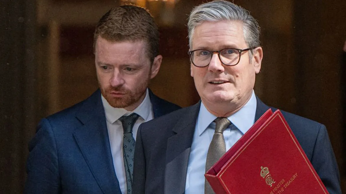 U.K. PM Starmer Faces Heightened Political Pressure Amidst Chief Of Staff Resignation